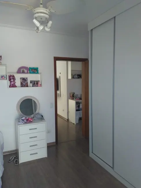 Foto 5 de Casa de Condomínio com 3 quartos à venda, 210m2 em Piracangaguá, Taubate - SP