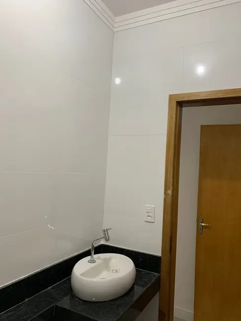 Foto 2 de Casa com 3 quartos à venda, 91m2 em Jardim Continental, Taubate - SP