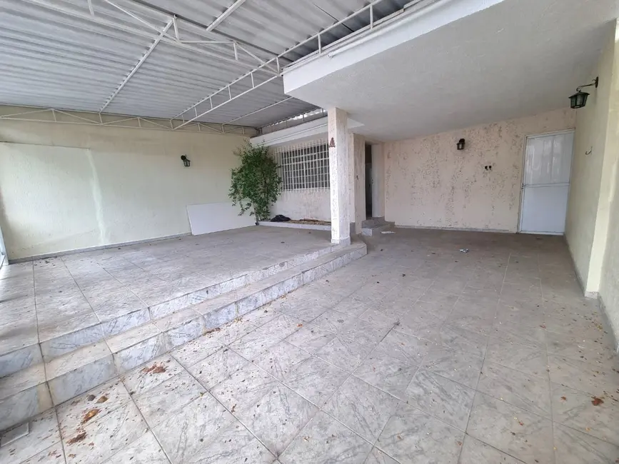 Foto 2 de Casa com 4 quartos à venda, 182m2 em Pindamonhangaba - SP