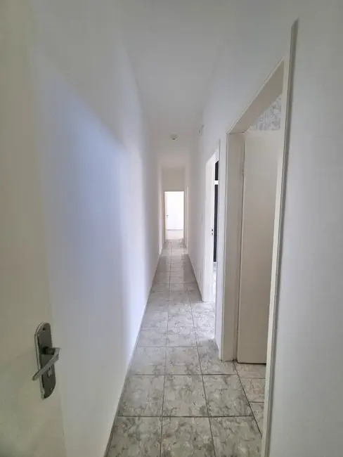Foto 7 de Casa com 4 quartos à venda, 182m2 em Pindamonhangaba - SP