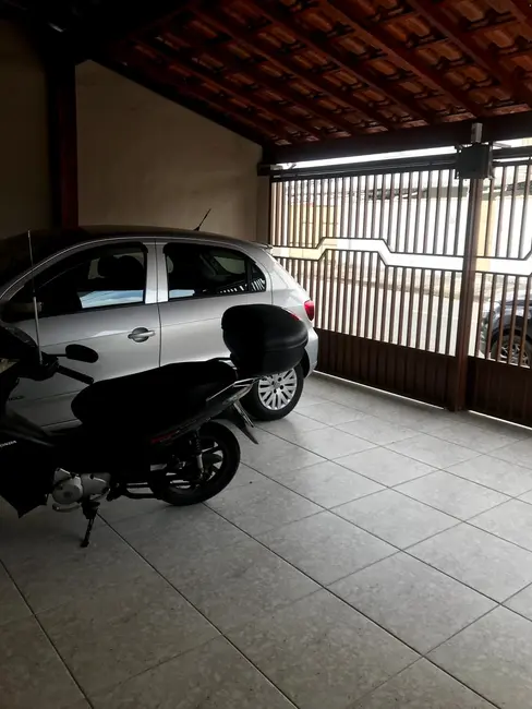 Foto 3 de Casa com 3 quartos à venda, 130m2 em Pindamonhangaba - SP