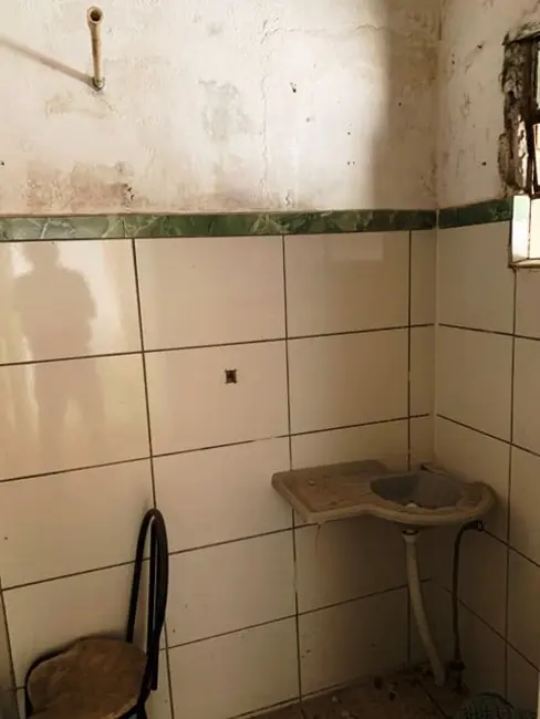 Foto 6 de Casa com 2 quartos à venda, 70m2 em Pindamonhangaba - SP