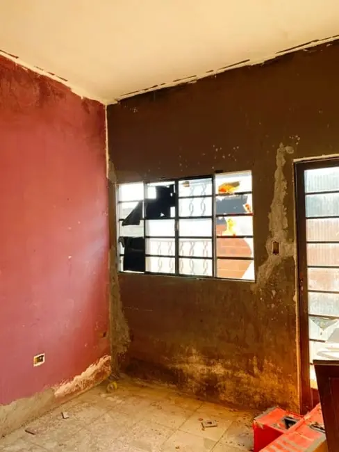 Foto 9 de Casa com 2 quartos à venda, 70m2 em Pindamonhangaba - SP