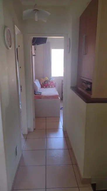 Foto 3 de Sobrado com 3 quartos à venda, 120m2 em Esplanada Independência, Taubate - SP