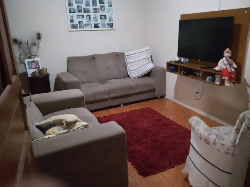 Foto 9 de Casa com 2 quartos à venda, 70m2 em Pindamonhangaba - SP