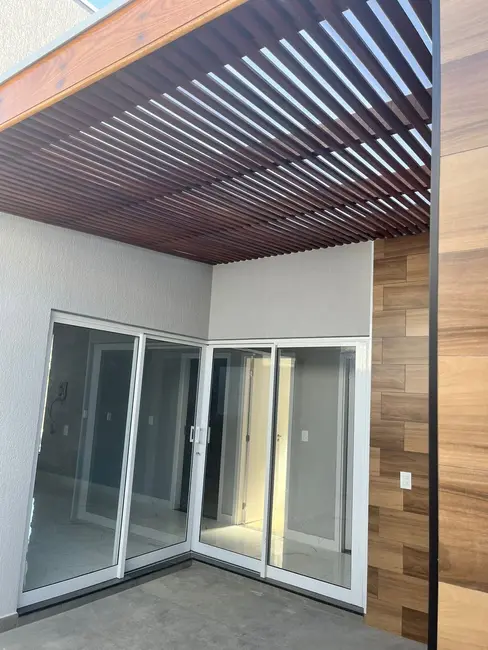 Casa de Condomínio com 3 quartos à venda, 127m2 em Caçapava Velha, Cacapava - SP - imagem 3 Foto 3 de Casa de Condomínio com 3 quartos à venda, 127m2 em Caçapava Velha, Cacapava - SP