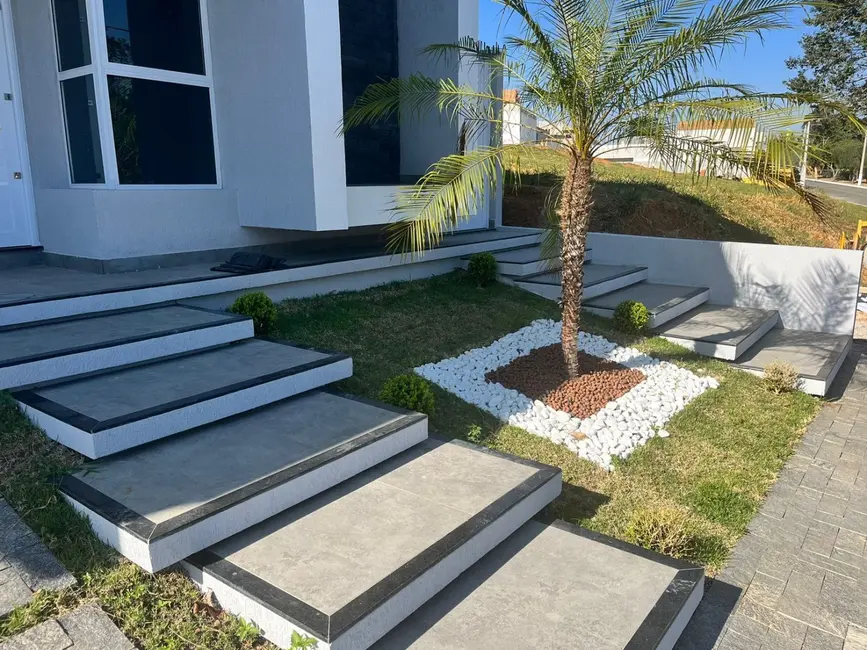 Foto 1 de Casa de Condomínio com 3 quartos à venda, 127m2 em Caçapava Velha, Cacapava - SP