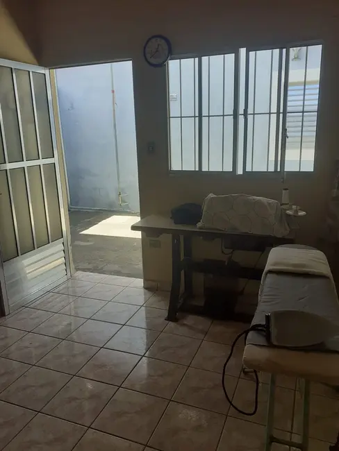 Foto 2 de Casa com 3 quartos à venda, 192m2 em Residencial Maricá, Pindamonhangaba - SP