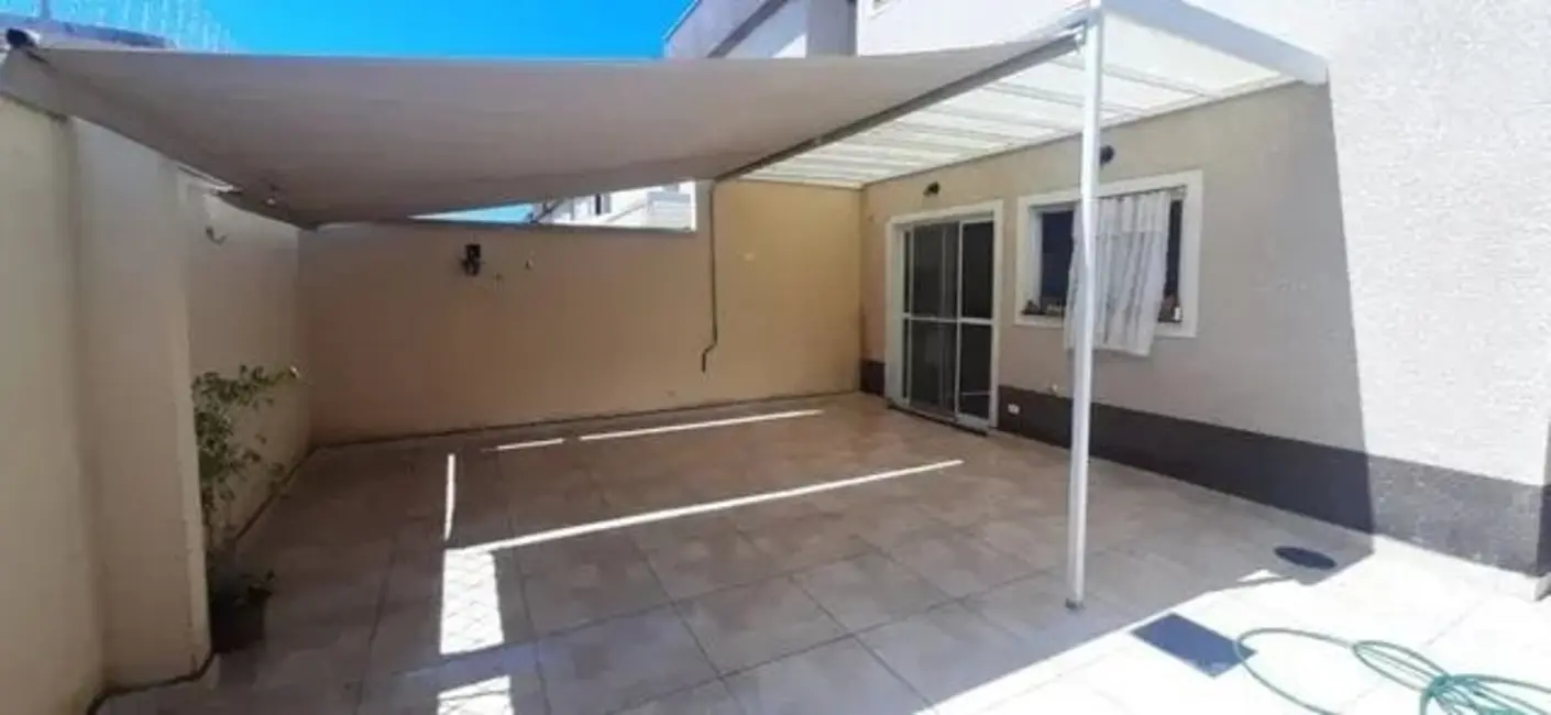 Foto 6 de Casa de Condomínio com 3 quartos à venda, 93m2 em Piracangaguá, Taubate - SP