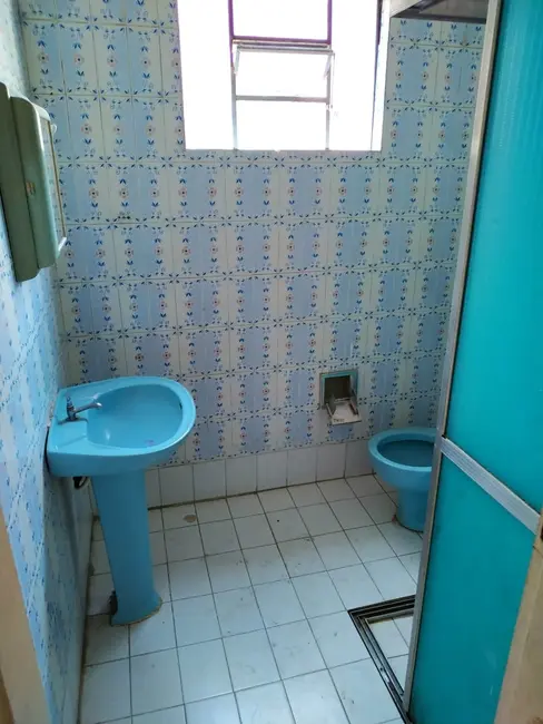 Foto 4 de Casa com 2 quartos à venda, 80m2 em Centro, Pindamonhangaba - SP