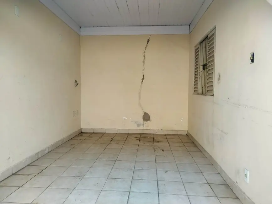 Foto 9 de Casa com 2 quartos à venda, 80m2 em Centro, Pindamonhangaba - SP
