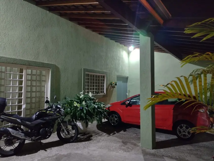 Foto 4 de Casa com 3 quartos à venda em Residencial Arco-Íris, Pindamonhangaba - SP