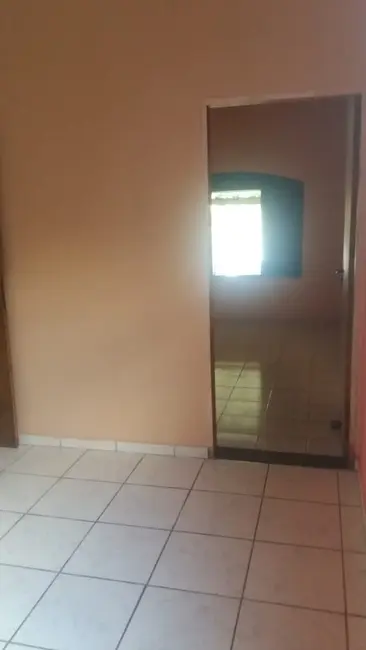 Foto 3 de Casa com 2 quartos à venda, 100m2 em Residencial Ouro Verde, Pindamonhangaba - SP