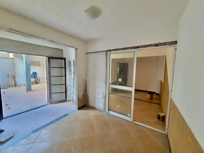 Foto 2 de Sobrado com 2 quartos à venda em Residencial Novo Horizonte, Taubate - SP