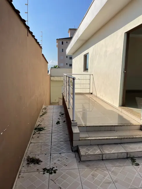 Foto 6 de Casa com 3 quartos à venda, 250m2 em Parque das Nações, Pindamonhangaba - SP