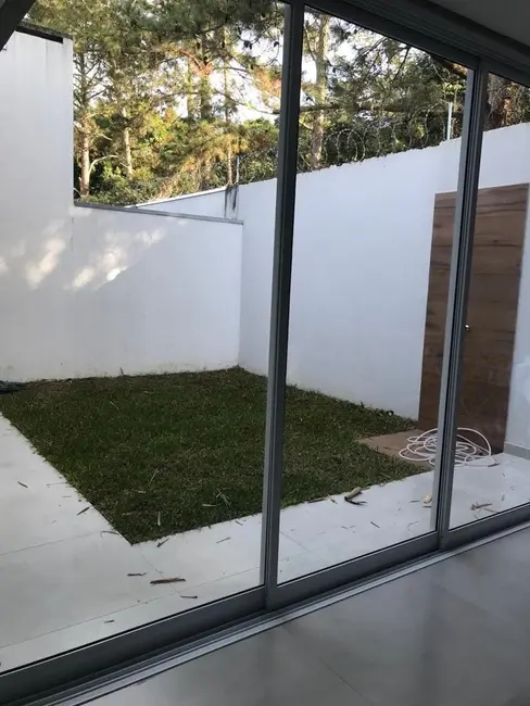 Foto 5 de Casa de Condomínio com 3 quartos à venda, 180m2 em Tremembe - SP