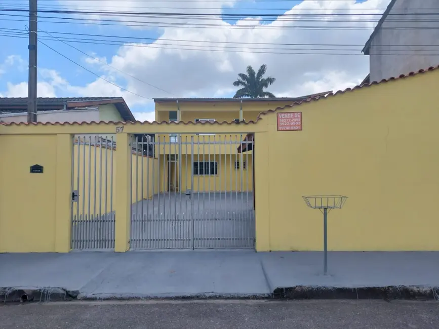 Foto 1 de Casa com 3 quartos à venda, 162m2 em Pindamonhangaba - SP