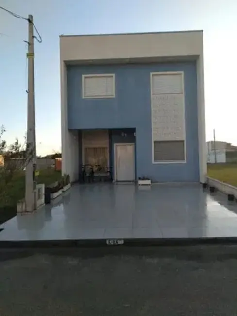 Foto 1 de Casa de Condomínio com 5 quartos à venda, 198m2 em Residencial Maricá, Pindamonhangaba - SP