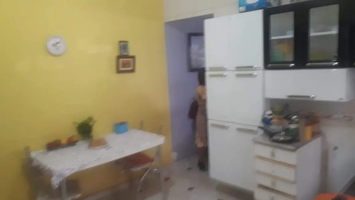 Foto 1 de Casa com 2 quartos à venda, 65m2 em Pindamonhangaba - SP