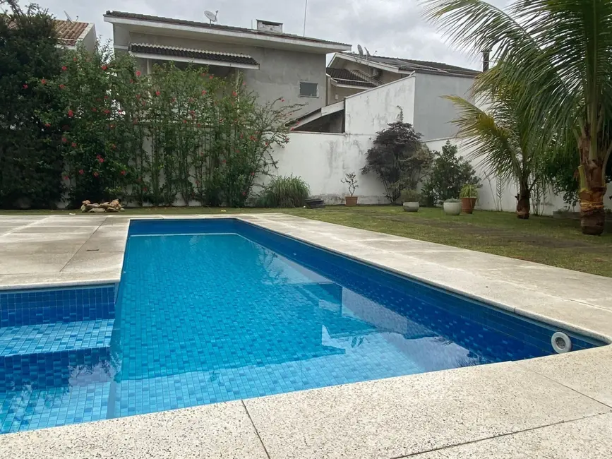 Foto 2 de Casa de Condomínio com 3 quartos à venda, 322m2 em Tremembe - SP
