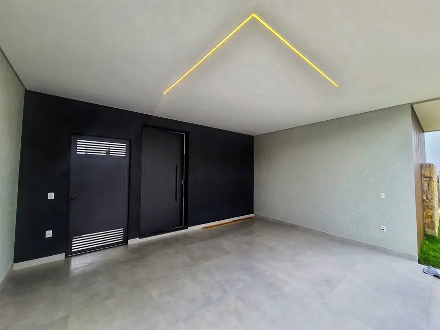 Foto 4 de Casa de Condomínio com 3 quartos à venda, 143m2 em Jardim Marlene Miranda, Taubate - SP