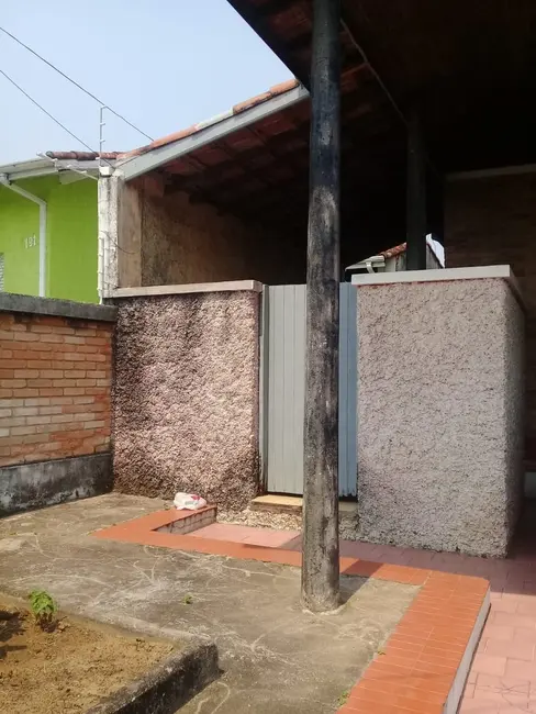 Foto 8 de Casa com 3 quartos à venda, 250m2 em Pindamonhangaba - SP