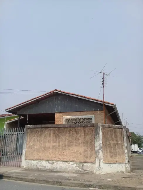 Foto 3 de Casa com 3 quartos à venda, 250m2 em Pindamonhangaba - SP