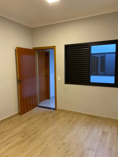 Foto 6 de Casa de Condomínio com 2 quartos à venda, 120m2 em Pindamonhangaba - SP