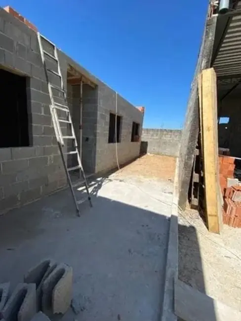 Foto 4 de Casa com 3 quartos à venda, 70m2 em Jardim Panorama, Cacapava - SP