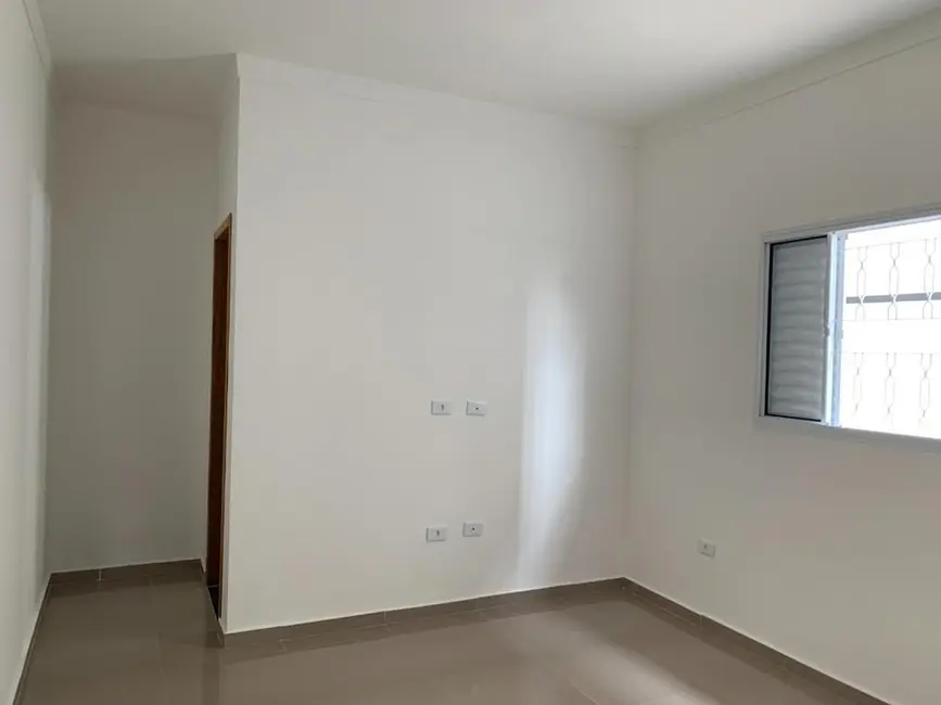 Foto 8 de Casa com 2 quartos à venda, 65m2 em Residencial Estoril, Taubate - SP