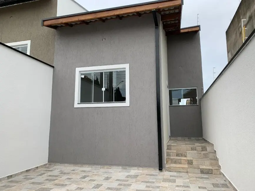 Foto 3 de Casa com 2 quartos à venda, 65m2 em Residencial Estoril, Taubate - SP
