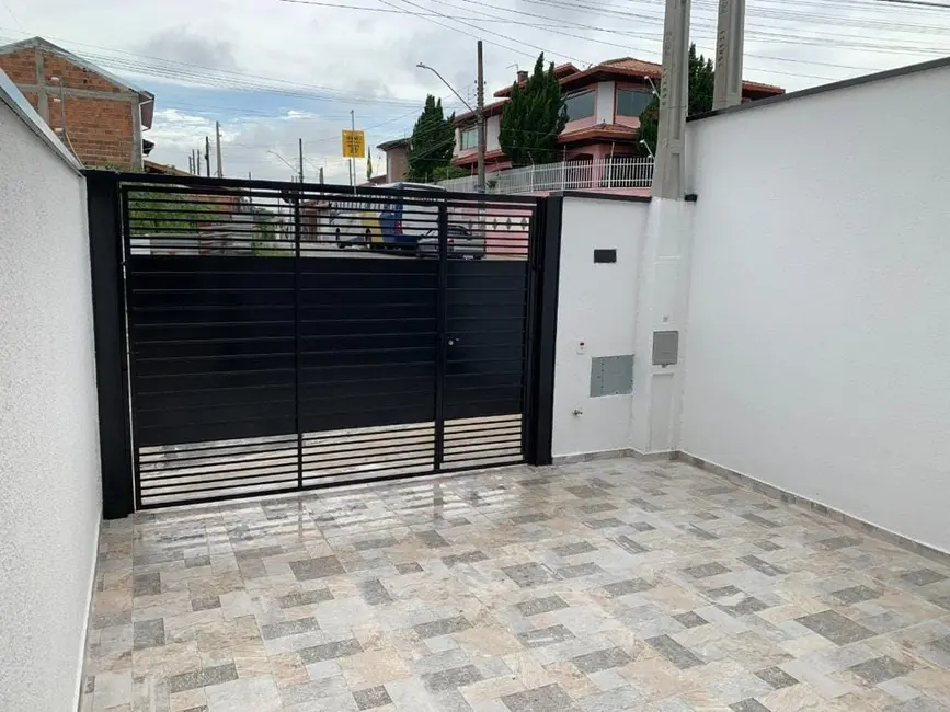 Foto 4 de Casa com 2 quartos à venda, 65m2 em Residencial Estoril, Taubate - SP
