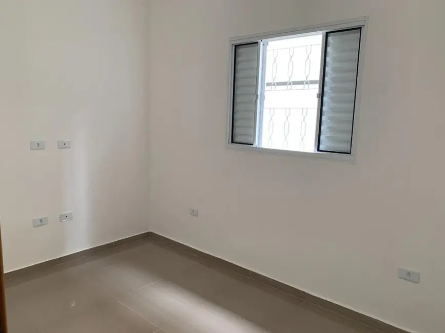 Foto 9 de Casa com 2 quartos à venda, 65m2 em Residencial Estoril, Taubate - SP