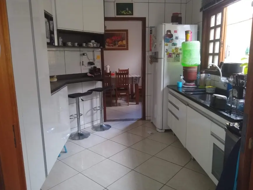 Foto 5 de Casa com 3 quartos à venda, 212m2 em Tremembe - SP