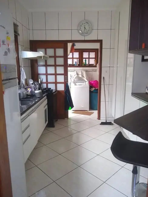 Foto 6 de Casa com 3 quartos à venda, 212m2 em Tremembe - SP