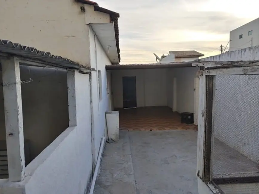 Foto 1 de Casa com 2 quartos à venda, 130m2 em Taubate - SP
