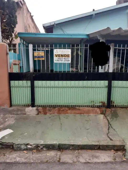 Foto 1 de Casa com 2 quartos à venda, 100m2 em Centro, Taubate - SP