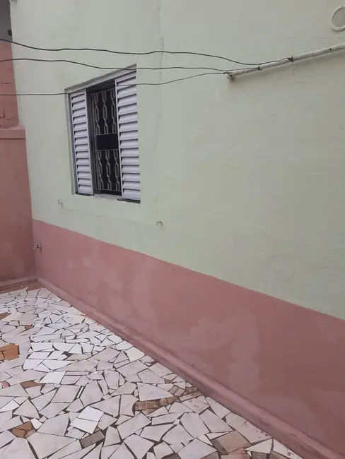 Foto 3 de Casa com 2 quartos à venda, 100m2 em Centro, Taubate - SP
