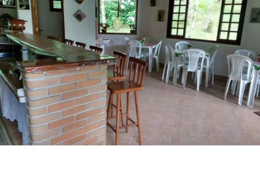 Foto 3 de Sobrado com 3 quartos à venda, 287m2 em Monteiro Lobato - SP