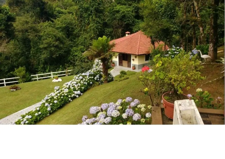 Foto 5 de Sobrado com 3 quartos à venda, 287m2 em Monteiro Lobato - SP