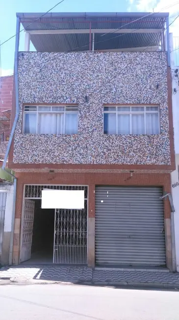 Casa com 5 quartos à venda, 118m2 em Aparecida - SP - imagem 1 Foto 1 de Casa com 5 quartos à venda, 118m2 em Aparecida - SP