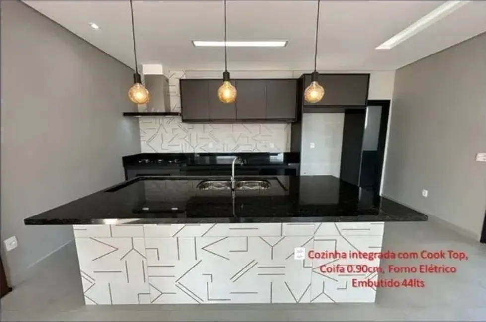 Foto 3 de Casa de Condomínio com 4 quartos à venda, 318m2 em Tremembe - SP