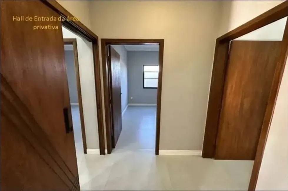 Foto 9 de Casa de Condomínio com 4 quartos à venda, 318m2 em Tremembe - SP