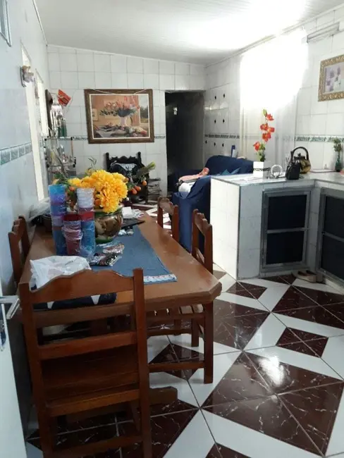 Foto 6 de Casa com 2 quartos à venda, 297m2 em Jardim Regina, Pindamonhangaba - SP