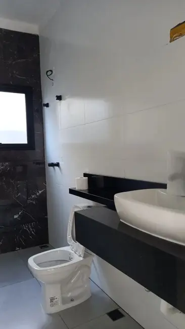 Foto 1 de Casa de Condomínio com 3 quartos à venda, 135m2 em Bairro do Grama, Cacapava - SP