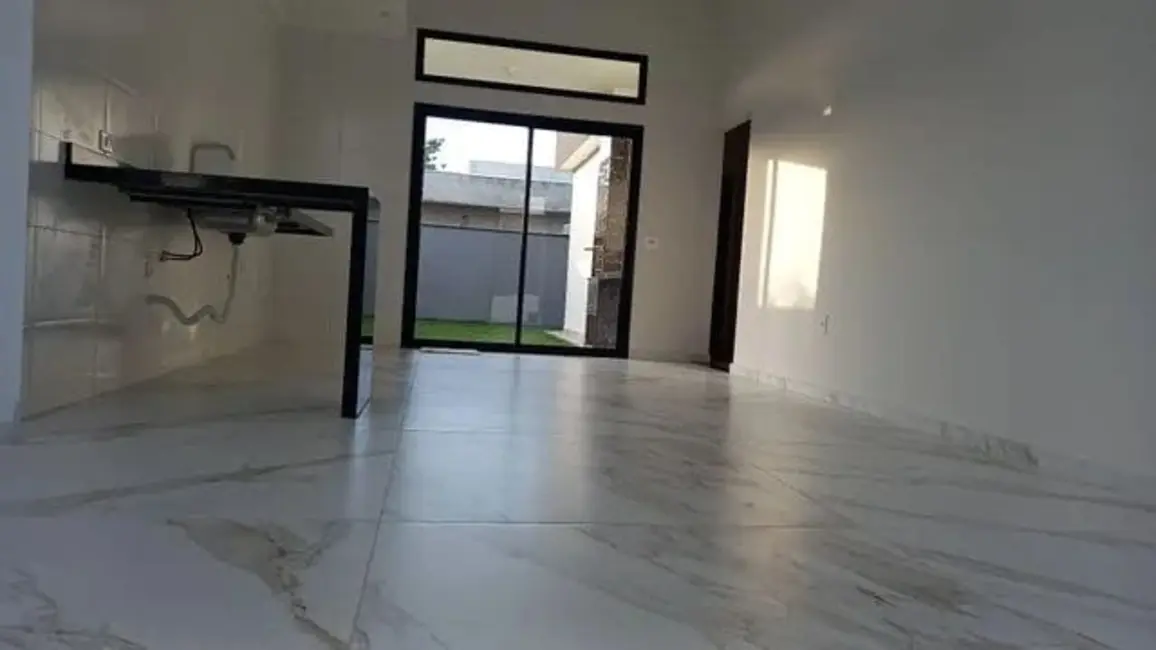 Foto 4 de Casa de Condomínio com 3 quartos à venda, 135m2 em Bairro do Grama, Cacapava - SP