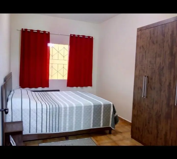 Foto 5 de Casa com 3 quartos à venda, 215m2 em Roseira - SP