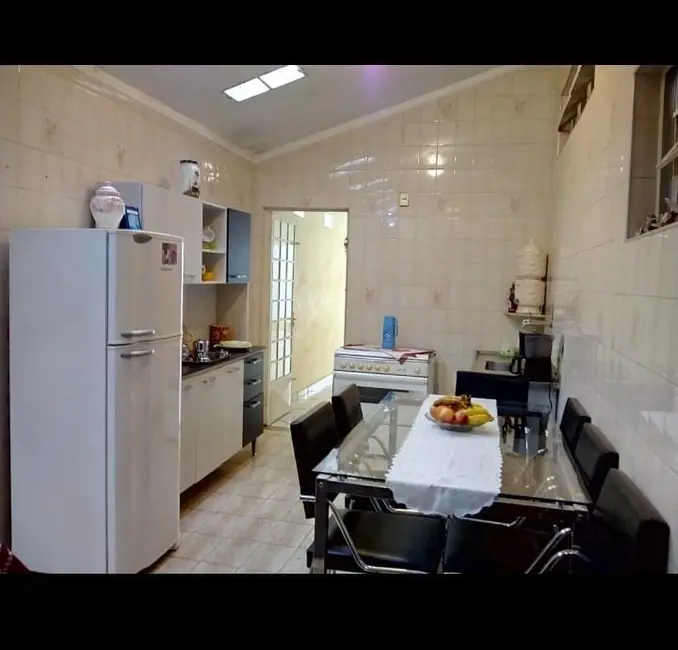 Foto 4 de Casa com 3 quartos à venda, 215m2 em Roseira - SP