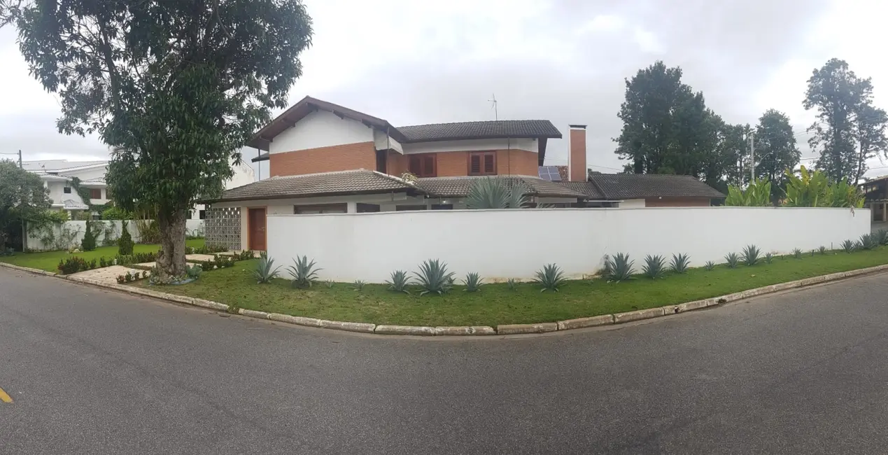 Foto 3 de Sobrado com 3 quartos à venda, 402m2 em Socorro, Pindamonhangaba - SP