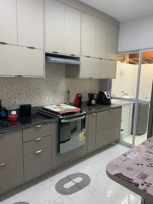 Foto 29 de Sobrado com 3 quartos à venda, 87m2 em Pindamonhangaba - SP
